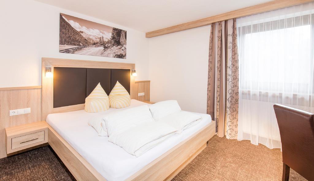 Gaestehaus Emil Ζόλντεν Εξωτερικό φωτογραφία